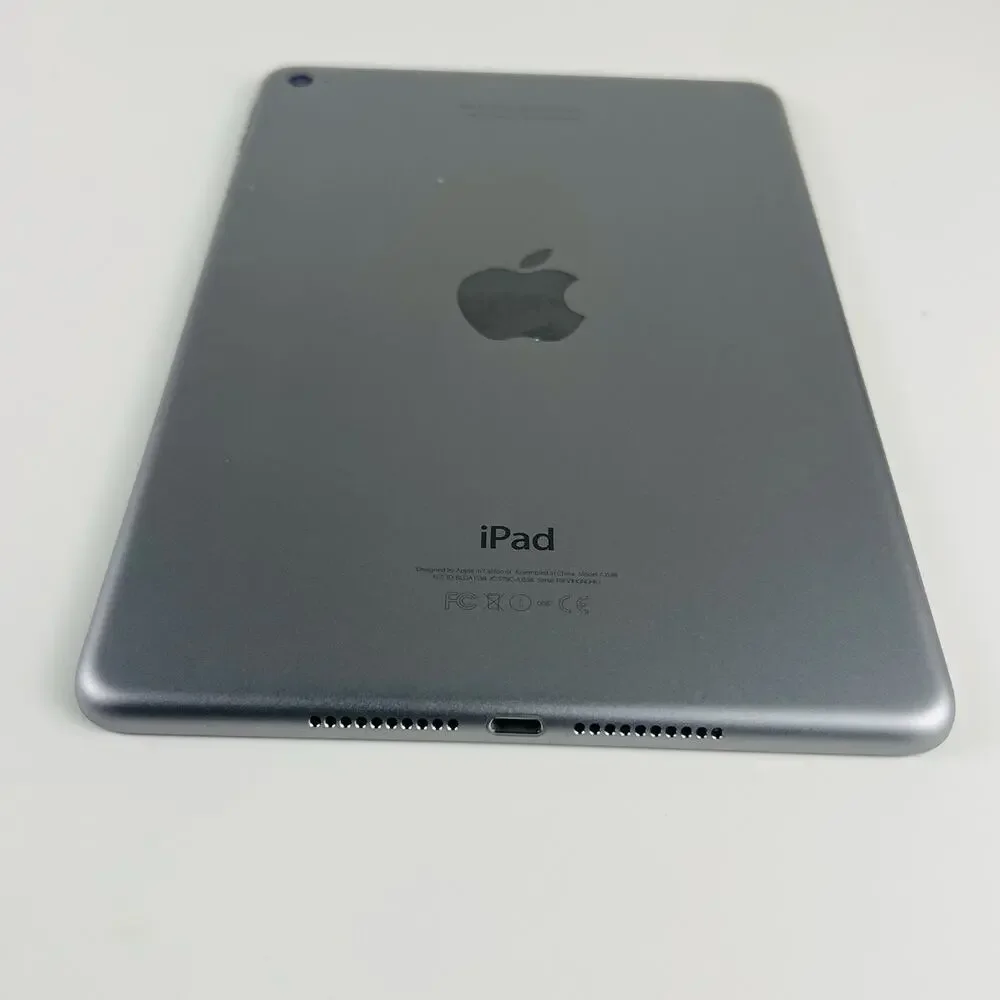 Apple iPad mini 4 (4th Gen) 128GB WiFi 7.9 inch A1538 - Space Gray